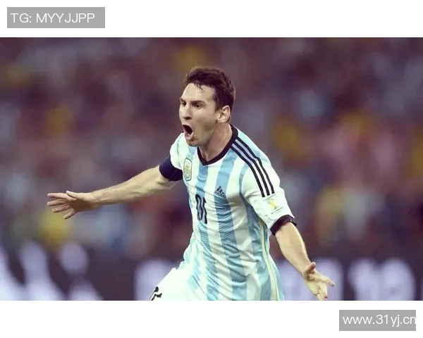 在餐厅偶遇梅西情侣选择不打扰坚守爱情信念